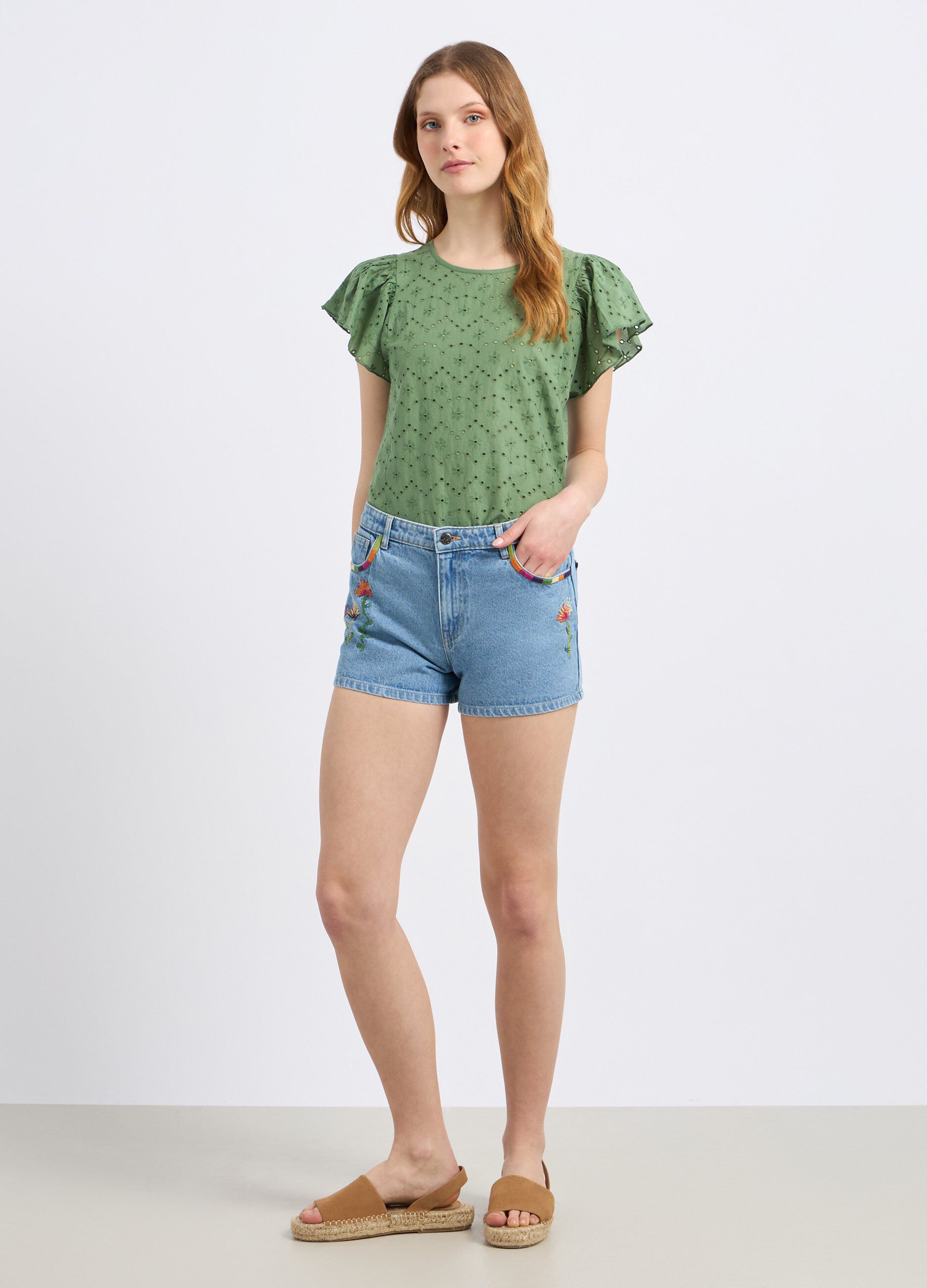 Shorts in denim di puro cotone con ricami donna_0