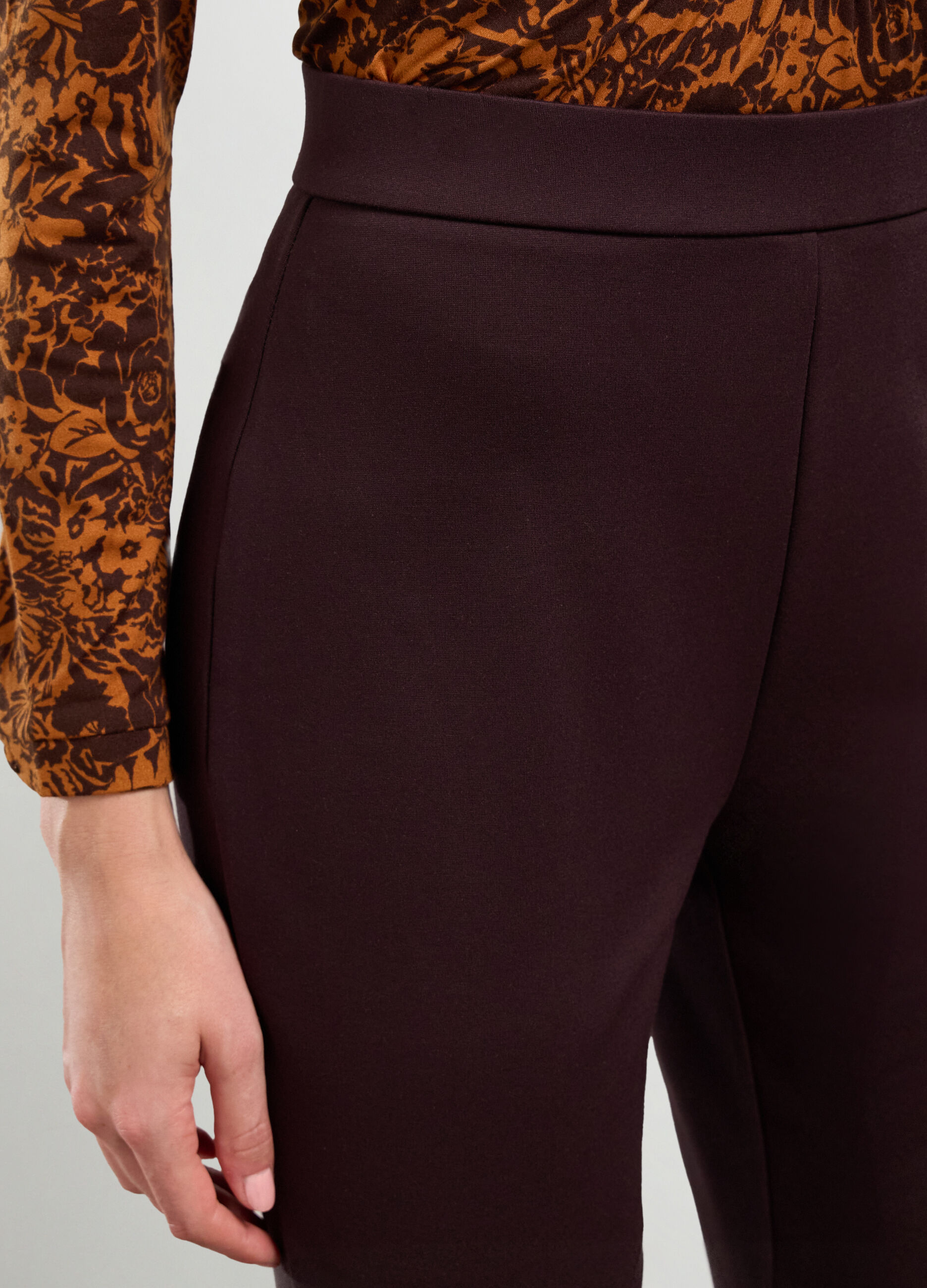 Pantaloni in punto Milano donna_2