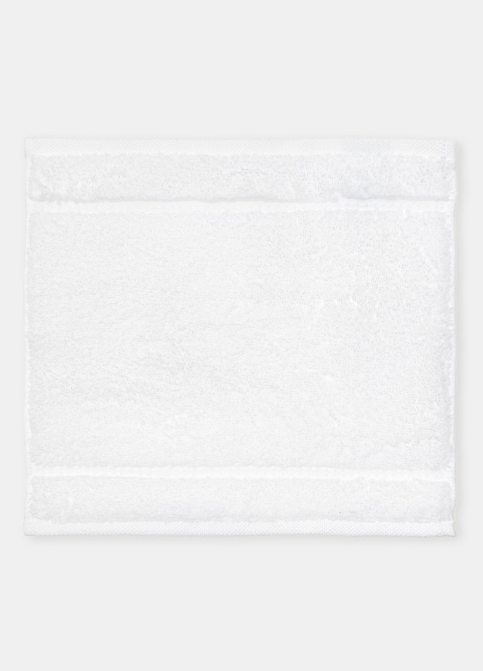 Asciugamano con bordatura in puro cotone