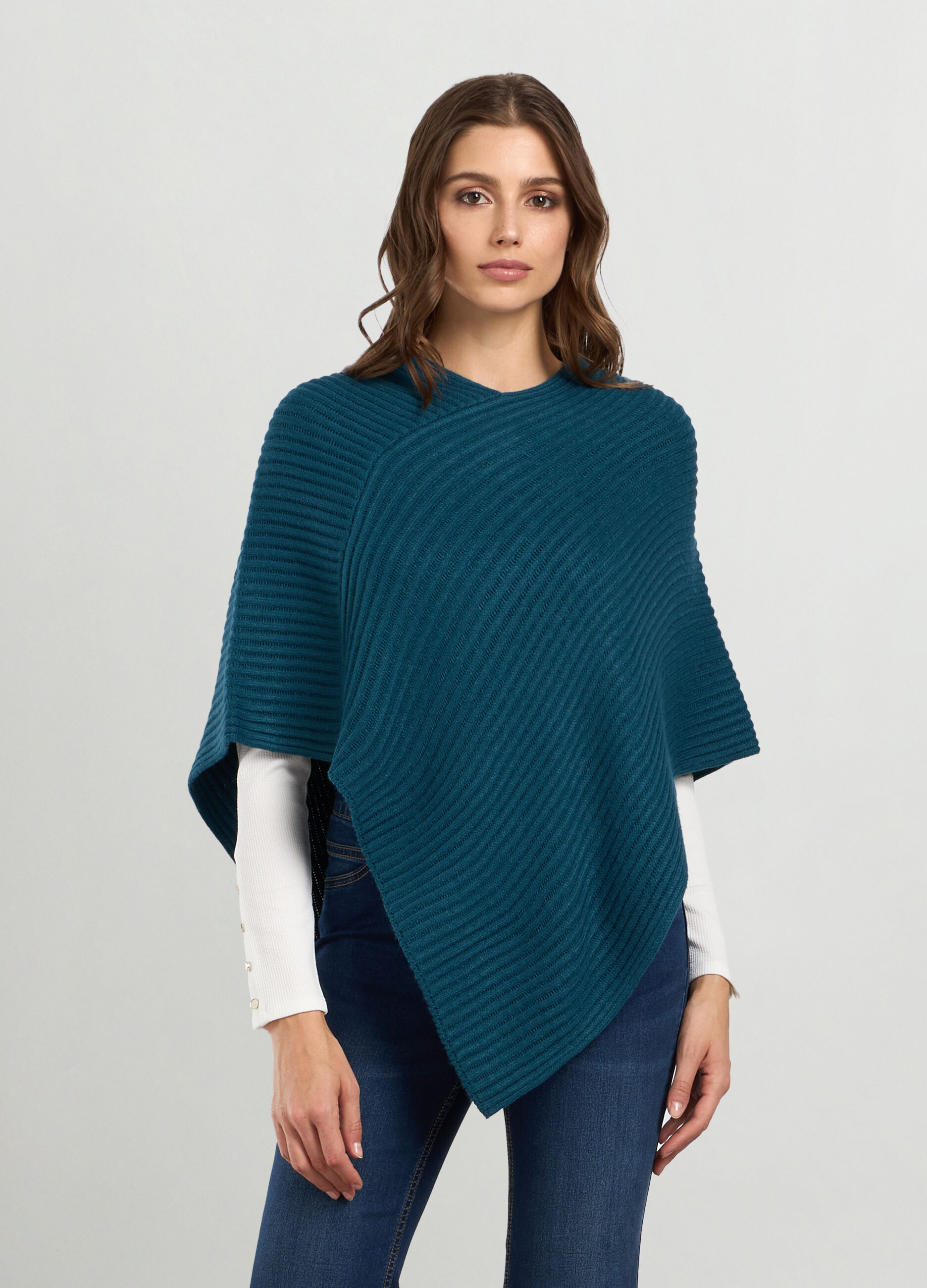 Poncho tricot con lavorazione jacquard _0