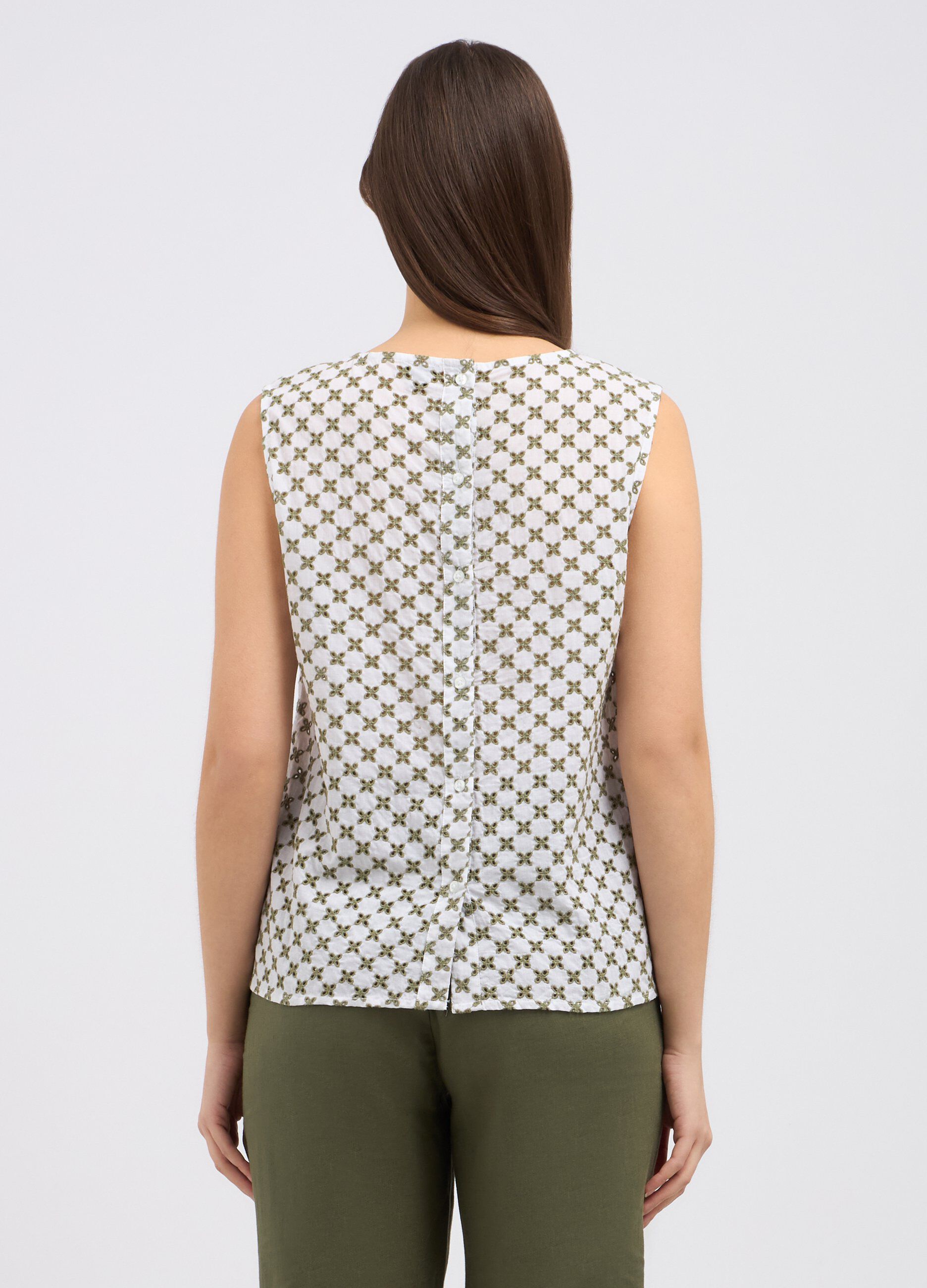 Blusa smanicata in puro cotone con ricamo donna_1