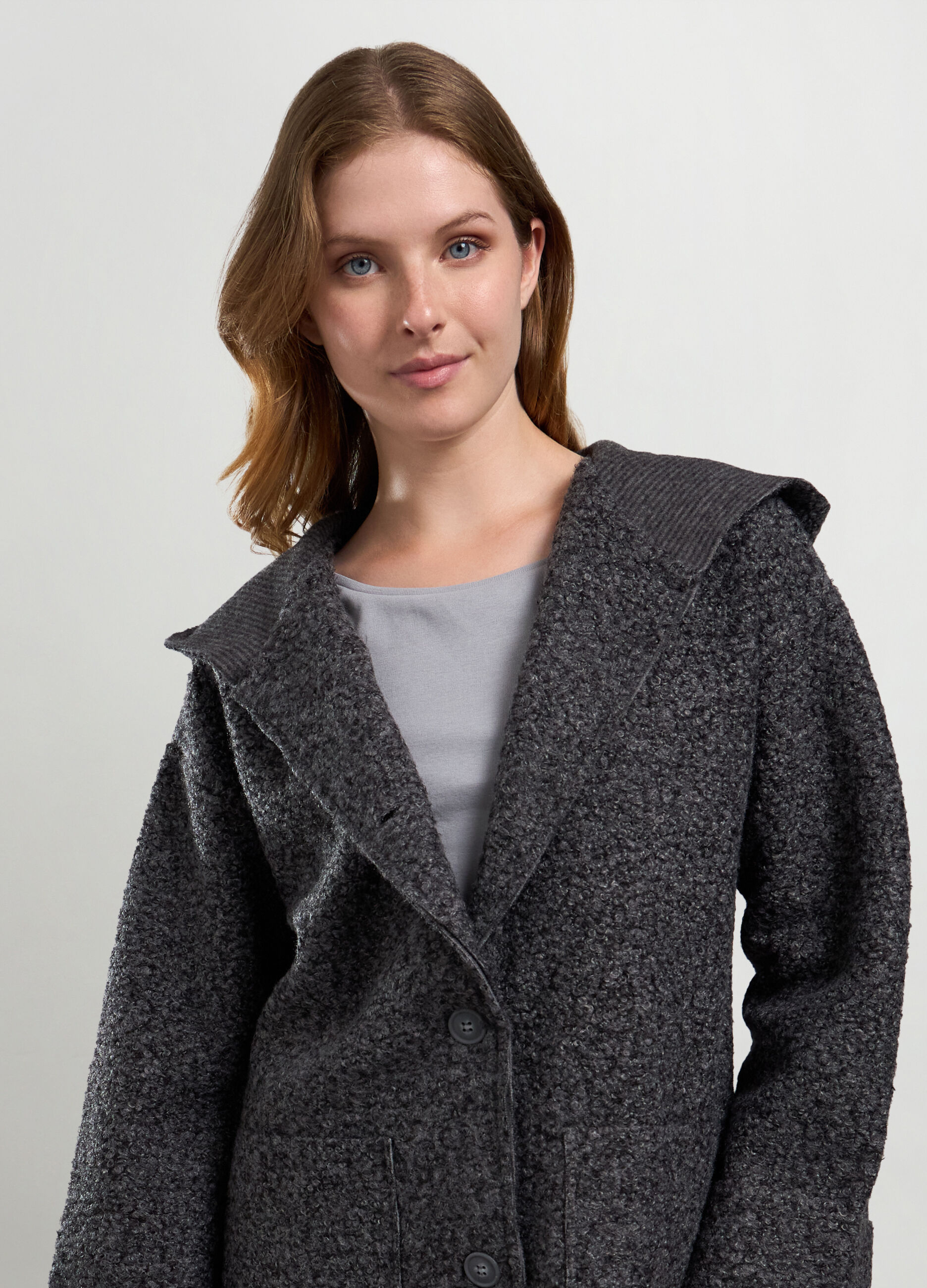 Cappotto bouclé con cappuccio donna_2